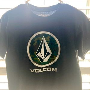 Volcom shirt